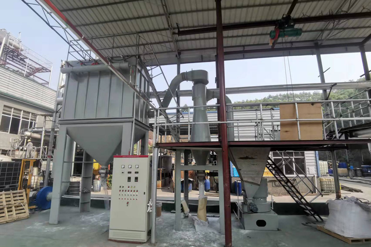 廣西梧州某有機土磨粉加工生產(chǎn)線